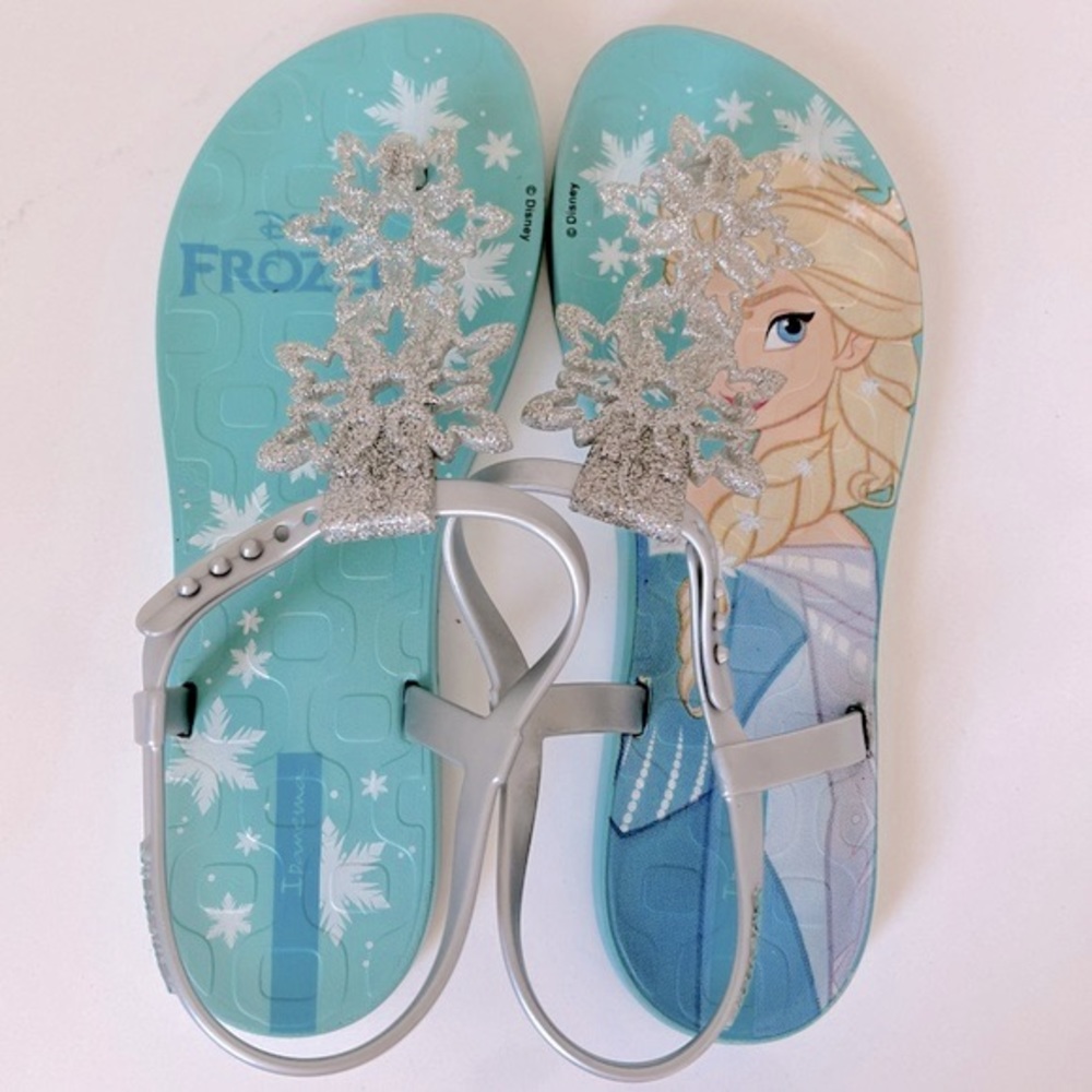 Disney Frozen Elsa Sandals EUC